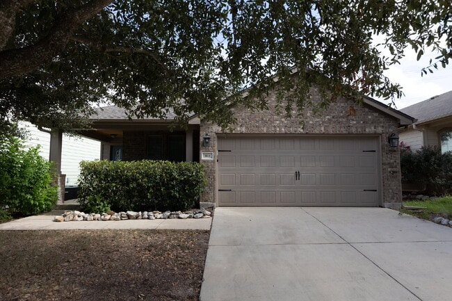 Building Photo - 5815 Southern Knoll