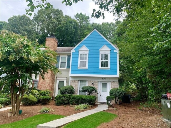 Photo - 6650 Wellington Square Townhome