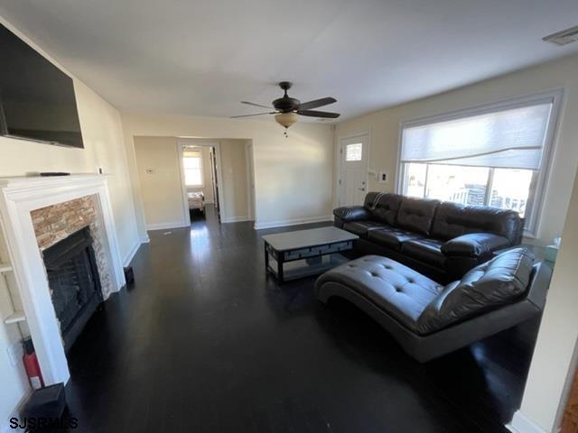 Photo - 110 N Suffolk Ave