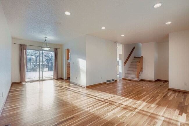 Photo - BEAUTIFUL 4 Bed 3 Bath Single Family Home In Boulder!