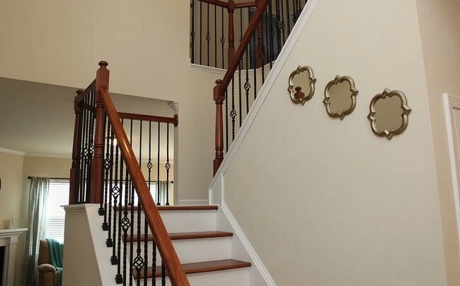 Photo - 2088 Tanners Mill Dr