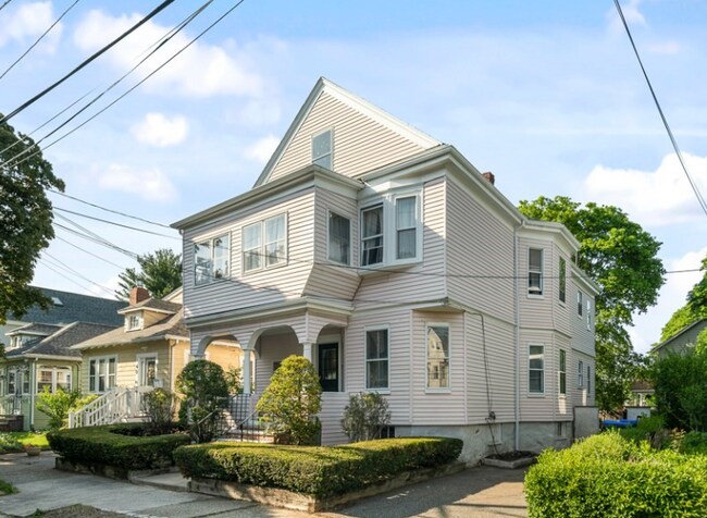 Photo - 44 Greenleaf Ave Unit 1