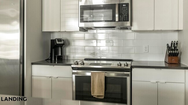 Photo - 4950 W Prescott St Unit 5107