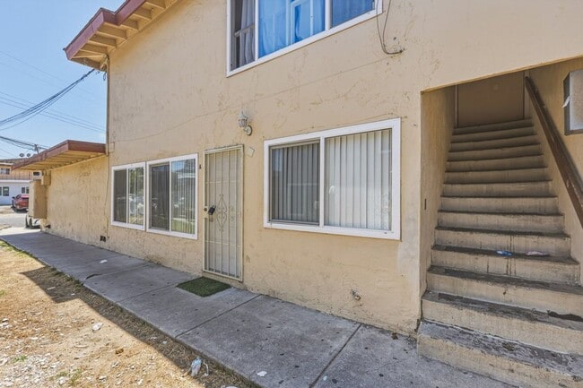 Photo - 7114 Westview Pl Unit A