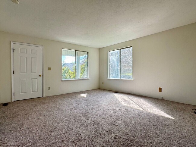 Photo - 1712 Walnut St