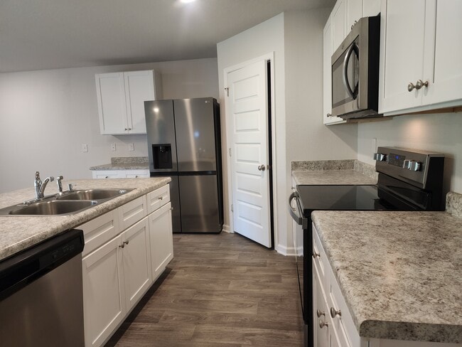 Photo - 7165 Ellie B Dr