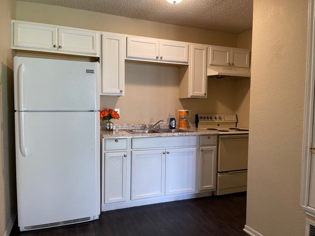 Photo - 515 Humble Ave Unit #515