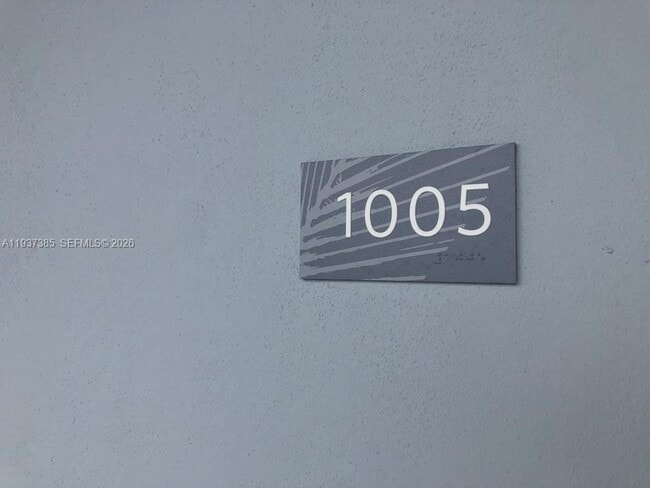 Building Photo - 16385 Biscayne Blvd Unit 1005