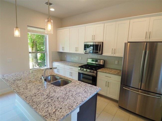 Photo - 1710 Garden St