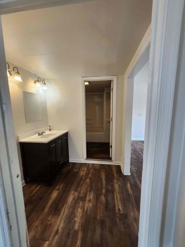 Photo - 126 E Main St Unit 4