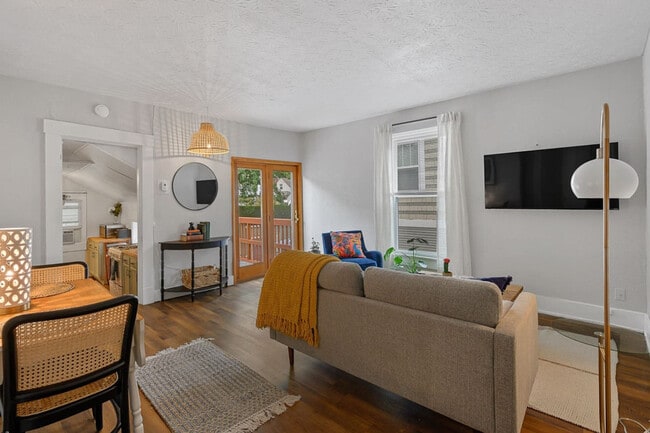 Photo - 5651 Ridge Ave Unidad ID1384096P