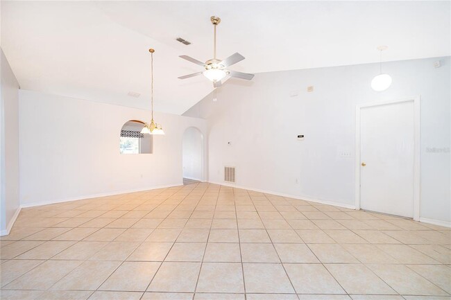 Photo - 611 Baldwin Dr
