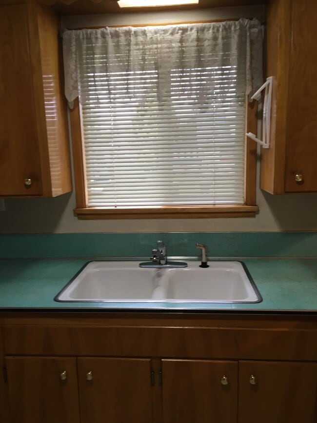 Kitchen area - 238 S 70th St