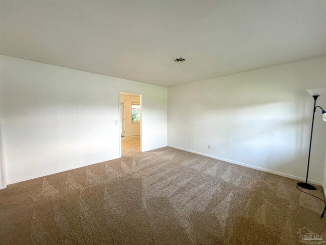 Photo - 7121 Marie Ave