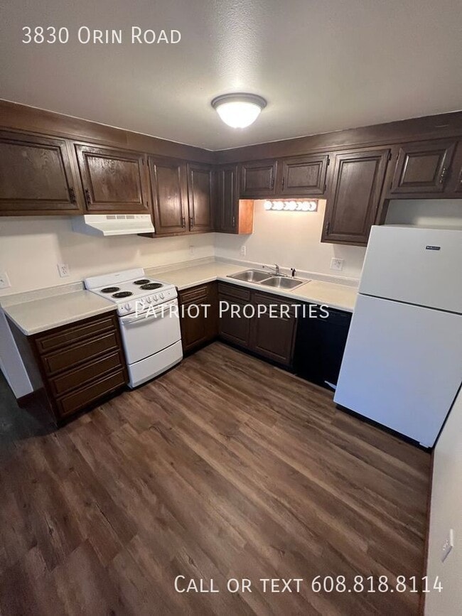 Photo - 1 bed/1 bath plus den in Madison, WI!