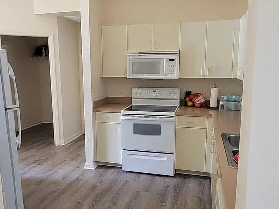 Photo - 8310 Delk Ave