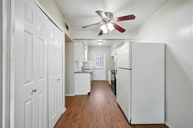 Photo - 103 W Brown St Unit 5