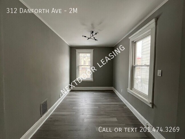 Photo - 312 Danforth Ave Unit 2M