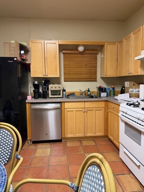 Photo - 1624 E 7th St