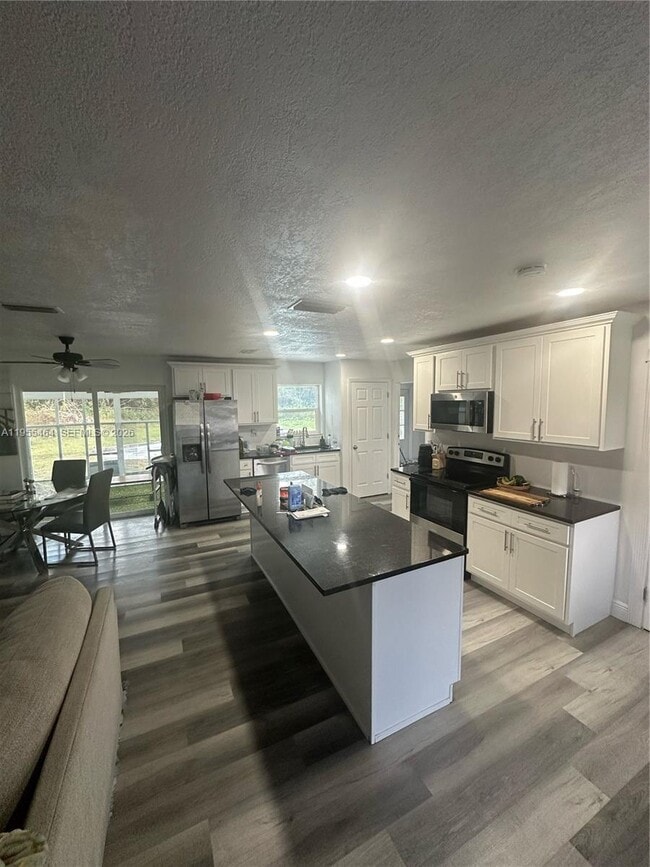 Photo - 1011 Gerona Ave