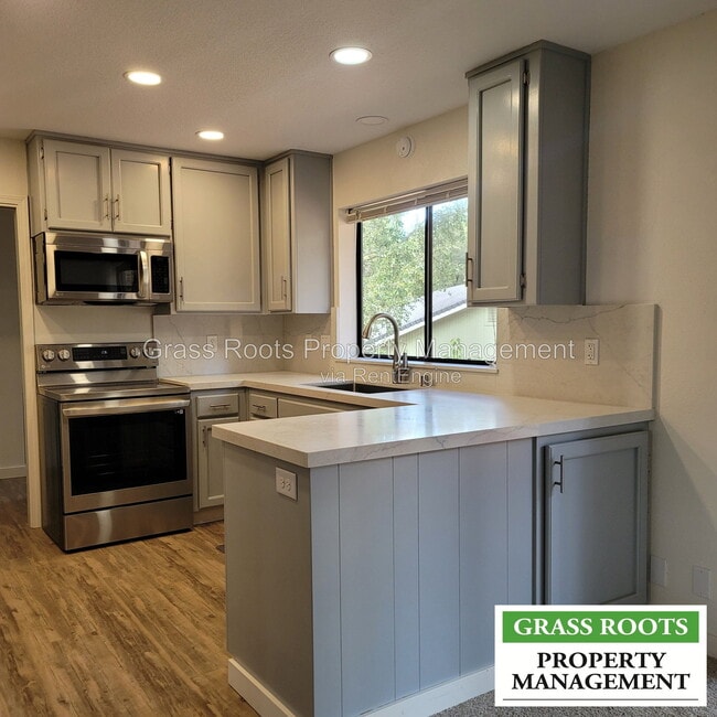 Photo - 15099 Fay Rd