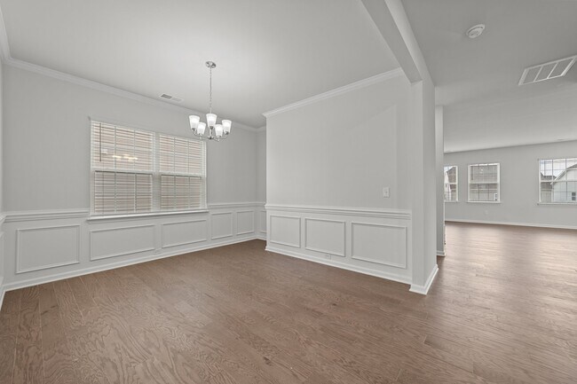 Photo - 260 Abersham Dr