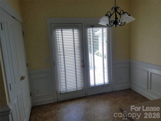 Photo - 11355 Deer Ridge Ln