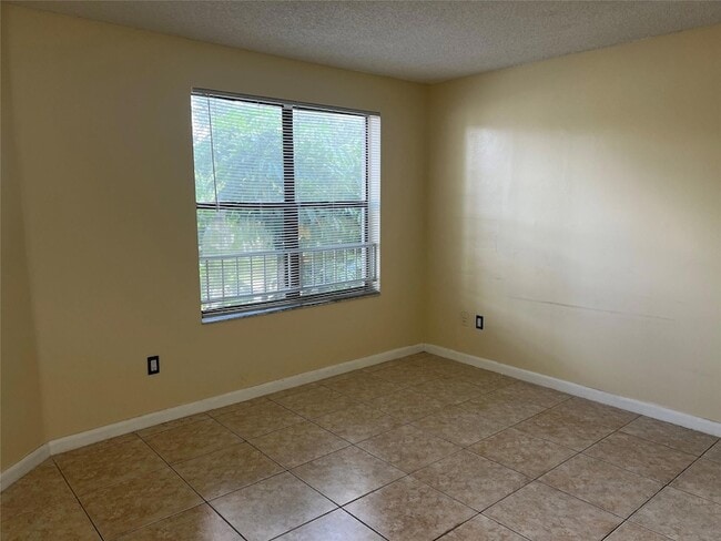 Photo - 4481 W McNab Rd Condo Unit 16