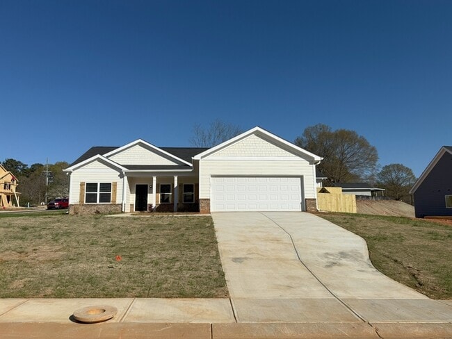 Building Photo - 261 Charlotte Cir