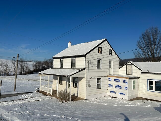 Photo - 1943 Smoketown School Rd