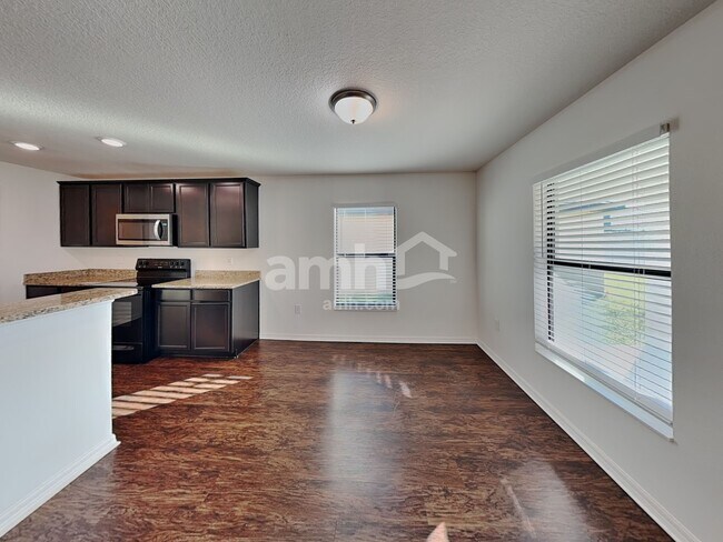 Photo - 1114 Brenton Leaf Dr