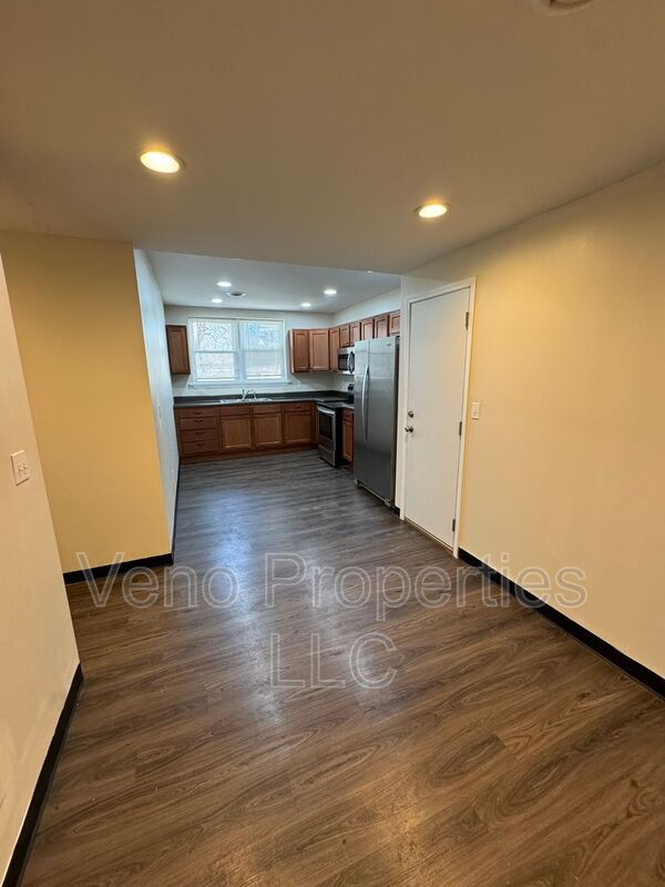 Photo - 219 Spring Ave