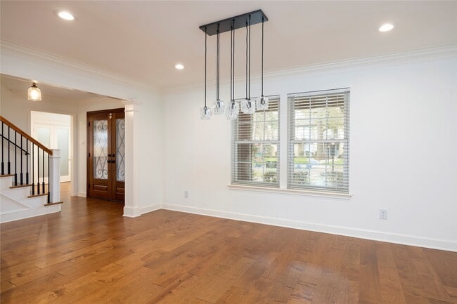 Photo - 5415 3 Oaks Cir