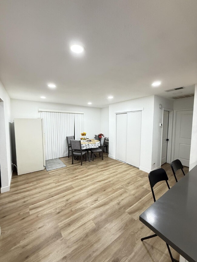 Photo - "Charming 2-Bed Duplex in Rancho Cordova – 1,110 Sq Ft of Comfort!"