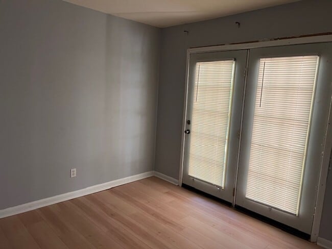 Photo - 3/1 Located in Greenwich Hills