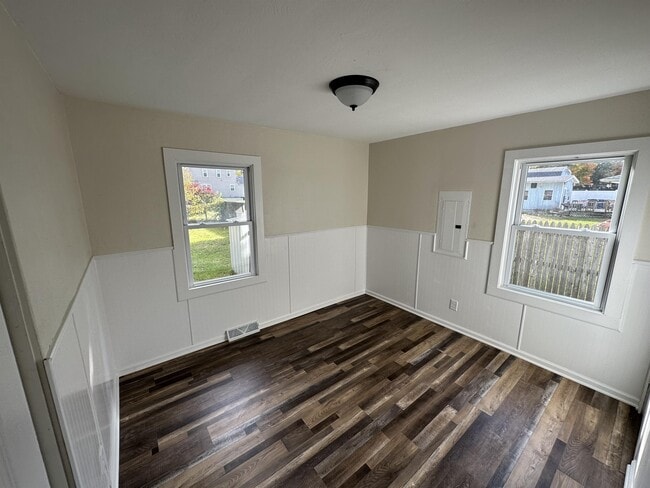 Photo - 1965 Union St