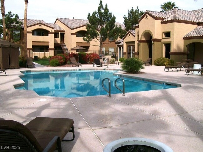 Building Photo - 5055 W Hacienda Ave Unit 1103 Rental
