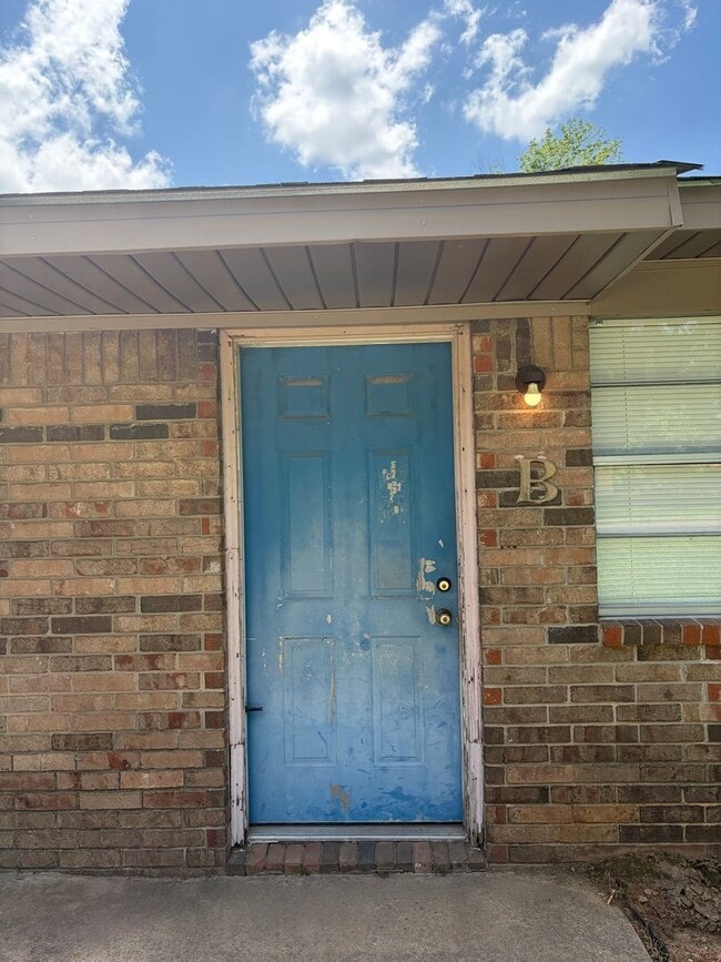Photo - 205 N 37th St Unit 205 N. 37TH STREET B