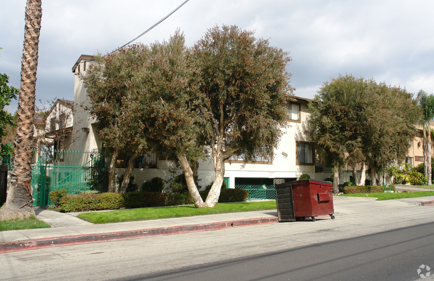 Palmer Park Manor - Palmer Park Manor Apartments