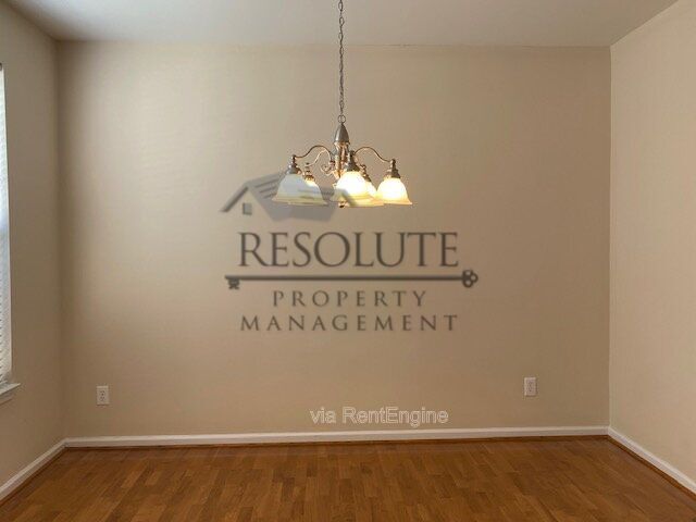 Photo - 234 Stobhill Ln