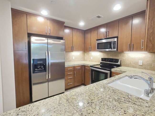 Photo - Spectacular Views of Silicon Valley from This Beautiful Communications Hill Condo Unit 309