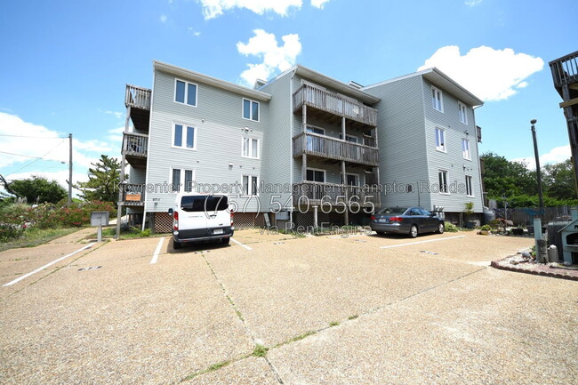 Building Photo - 9716 7th Bay St Unit Apartment 301