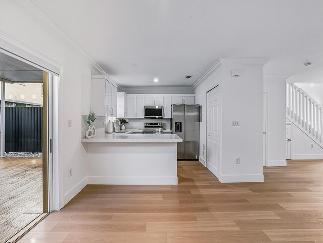 Photo - 11475 NW 94th Pl Unit 3