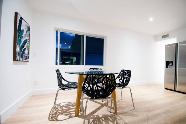 Photo - 3666 NE 168th St Apartamento Unidad ID1056502P