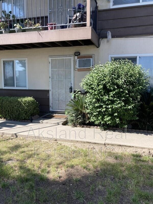 Building Photo - Salida Rental