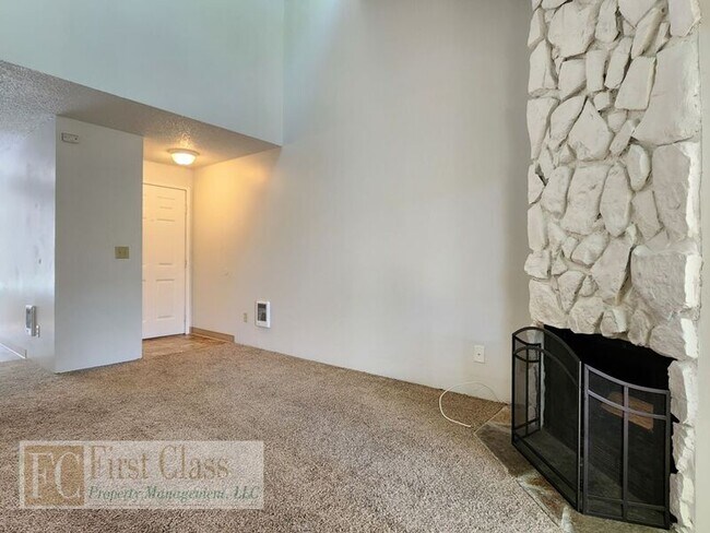 Photo - 3618 SW Beaverton Hillsdale Hwy Unit 25