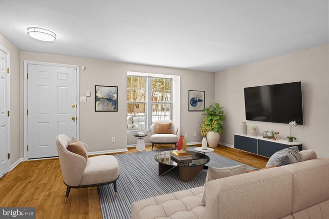 Photo - 67 Dorchester Cir