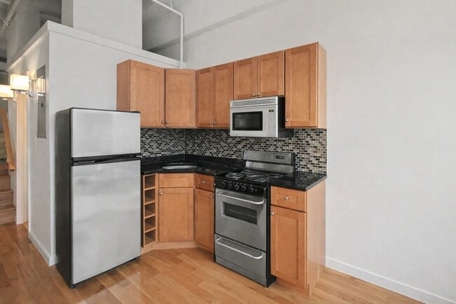 Photo - 12 Stoneholm St Unit 304
