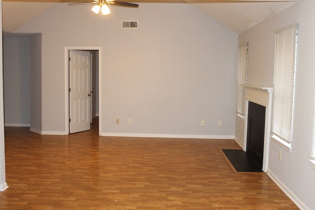 Photo - 3601 Waldrop Rd