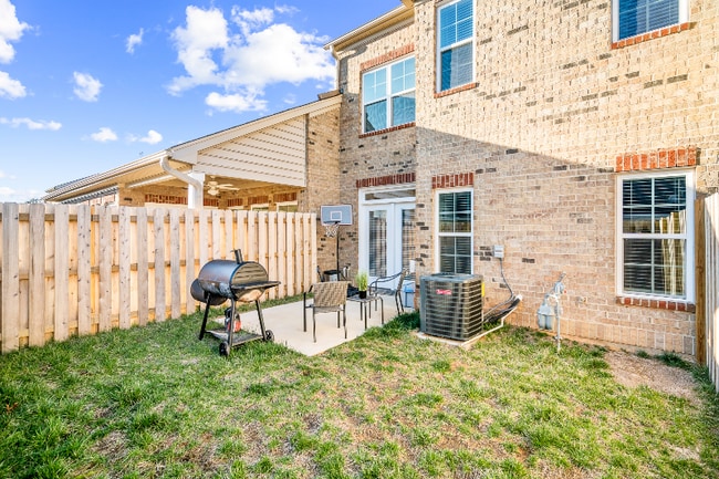 Photo - 102 St Francis Dr